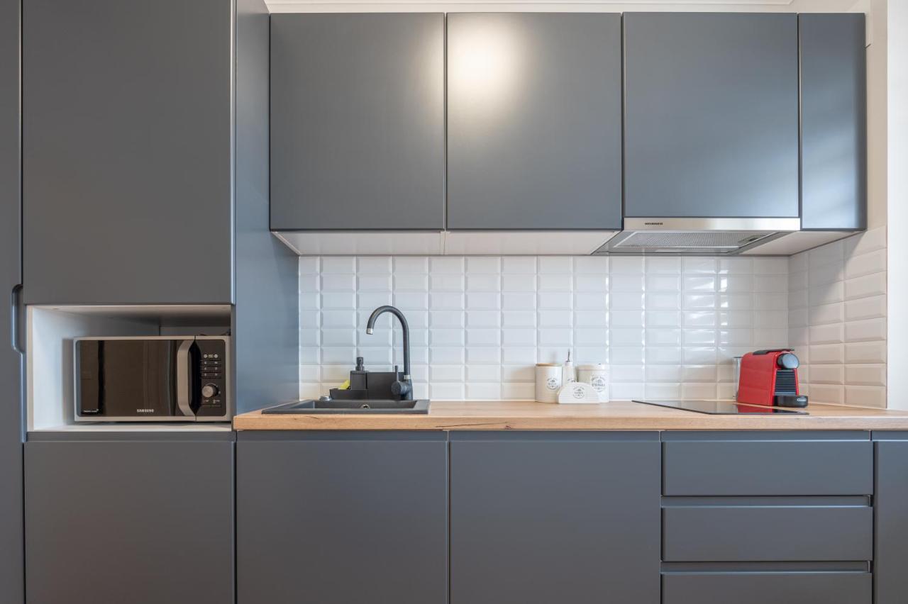 Appartement Lilla Flats à Oradea Extérieur photo