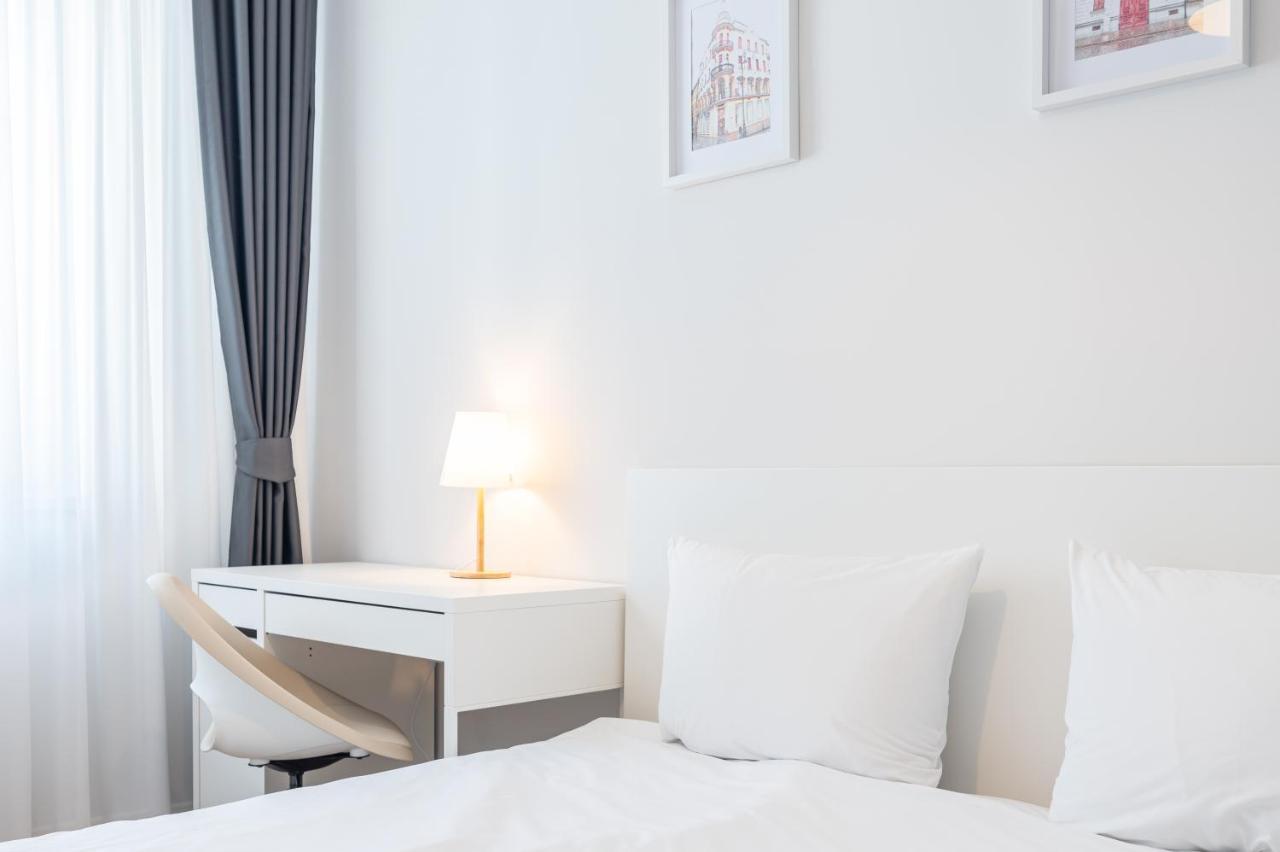 Appartement Lilla Flats à Oradea Extérieur photo
