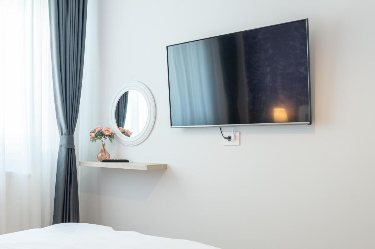 Appartement Lilla Flats à Oradea Extérieur photo