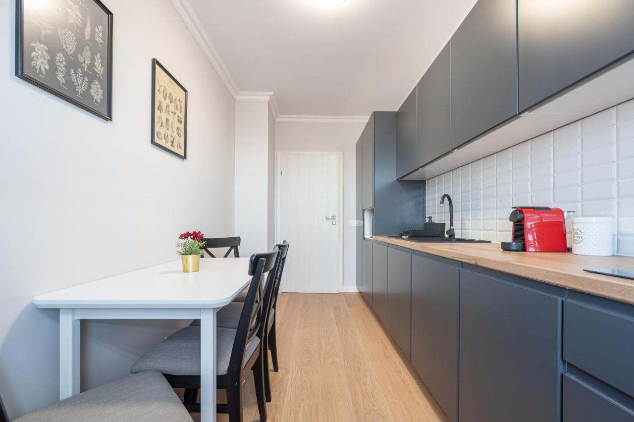 Appartement Lilla Flats à Oradea Extérieur photo